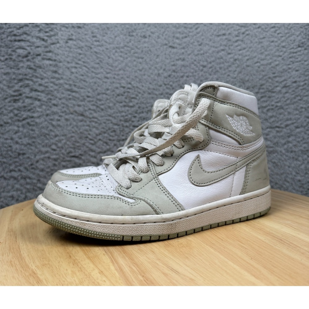 Nike Air Jordan 1 Retro OG High Seafoam‎ Gray Women's Size 5